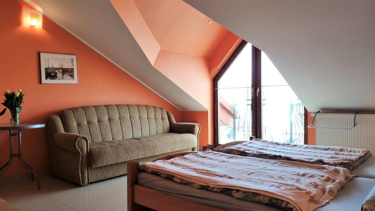 Homestay Solaris Leba
