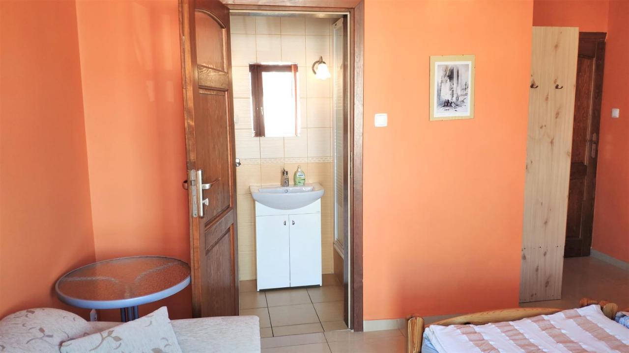 Homestay Solaris Leba